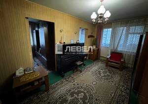 4-к квартира, вторичка, 61м2, 3/5 этаж