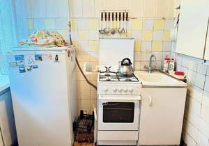 3-к квартира, вторичка, 55м2, 1/4 этаж