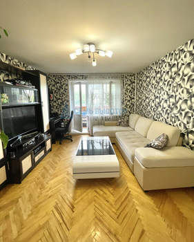 3-к квартира, вторичка, 61м2, 4/9 этаж