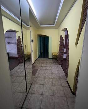 2-к квартира, вторичка, 63м2, 6/18 этаж
