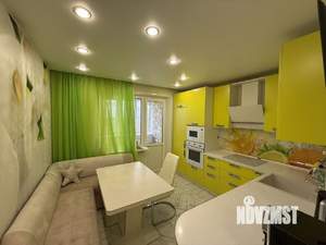 2-к квартира, вторичка, 63м2, 13/17 этаж