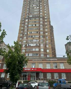 3-к квартира, вторичка, 70м2, 23/25 этаж