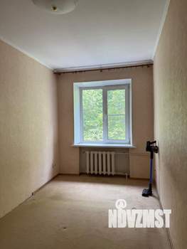 4-к квартира, вторичка, 98м2, 4/4 этаж