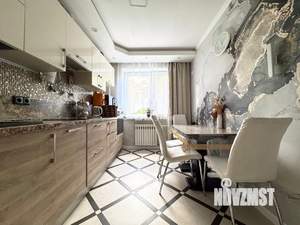 2-к квартира, вторичка, 63м2, 3/9 этаж