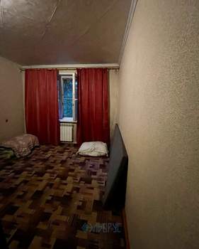 2-к квартира, вторичка, 44м2, 1/5 этаж
