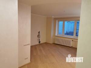 2-к квартира, вторичка, 67м2, 9/22 этаж