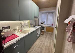 2-к квартира, вторичка, 52м2, 1/3 этаж