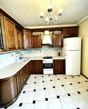 3-к квартира, вторичка, 74м2, 15/16 этаж