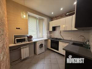 3-к квартира, вторичка, 55м2, 2/4 этаж