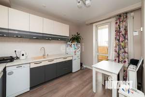 2-к квартира, вторичка, 57м2, 15/15 этаж
