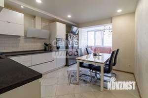 2-к квартира, вторичка, 71м2, 11/17 этаж