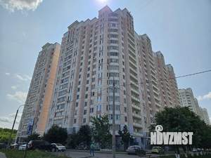 2-к квартира, вторичка, 57м2, 8/18 этаж