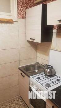 2-к квартира, вторичка, 43м2, 1/4 этаж