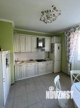 2-к квартира, вторичка, 63м2, 2/14 этаж