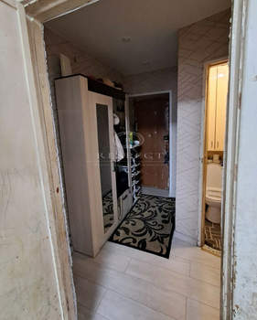 2-к квартира, вторичка, 42м2, 5/5 этаж