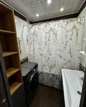 2-к квартира, вторичка, 78м2, 1/12 этаж