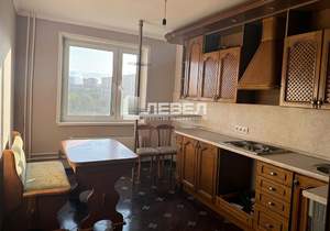 2-к квартира, вторичка, 61м2, 9/15 этаж
