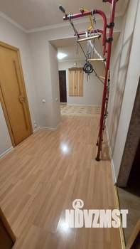 2-к квартира, вторичка, 56м2, 2/14 этаж