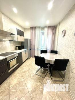 2-к квартира, вторичка, 57м2, 18/20 этаж