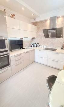 3-к квартира, вторичка, 97м2, 4/17 этаж