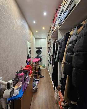 3-к квартира, вторичка, 90м2, 7/17 этаж