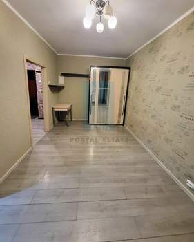2-к квартира, вторичка, 40м2, 1/5 этаж