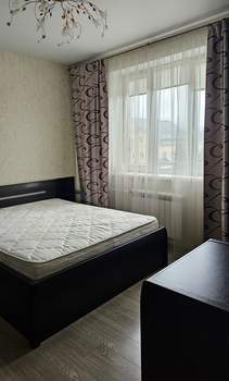 2-к квартира, вторичка, 58м2, 3/18 этаж