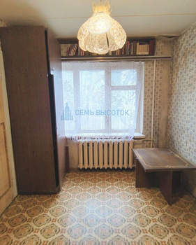 4-к квартира, вторичка, 58м2, 1/5 этаж