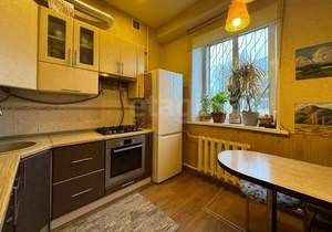 2-к квартира, вторичка, 63м2, 1/2 этаж