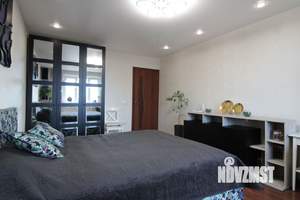 2-к квартира, вторичка, 63м2, 14/17 этаж