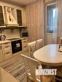 3-к квартира, вторичка, 75м2, 3/16 этаж