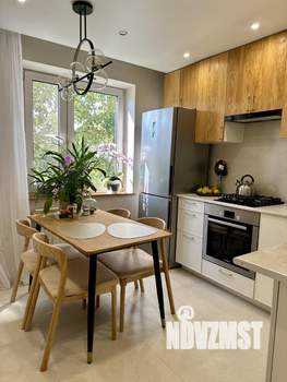 2-к квартира, вторичка, 54м2, 3/9 этаж