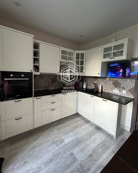 3-к квартира, вторичка, 70м2, 3/18 этаж