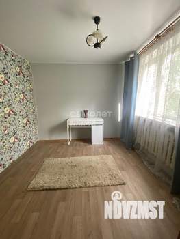 4-к квартира, вторичка, 61м2, 3/5 этаж