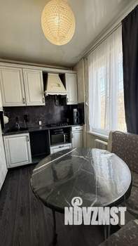 2-к квартира, вторичка, 45м2, 4/5 этаж