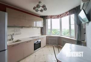 2-к квартира, вторичка, 52м2, 7/17 этаж