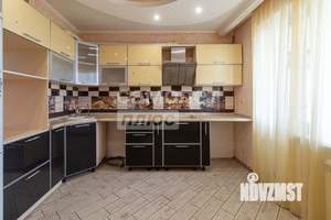 2-к квартира, вторичка, 64м2, 13/17 этаж