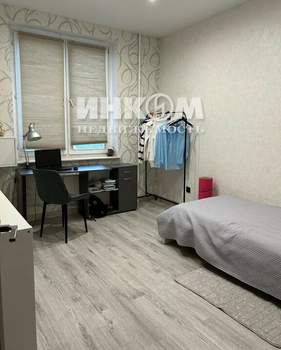 3-к квартира, вторичка, 71м2, 3/18 этаж