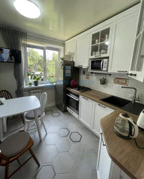 3-к квартира, вторичка, 62м2, 2/5 этаж