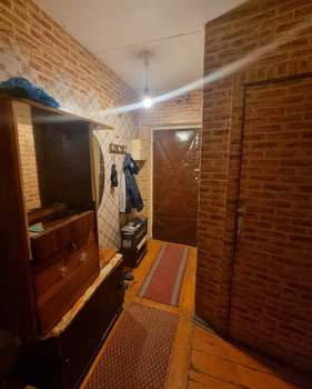 2-к квартира, вторичка, 45м2, 1/5 этаж