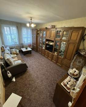 3-к квартира, вторичка, 67м2, 1/2 этаж