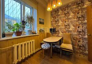 2-к квартира, вторичка, 63м2, 1/2 этаж