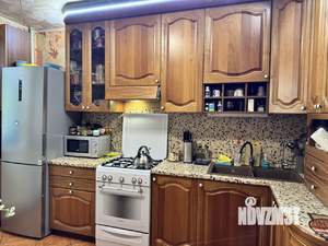 3-к квартира, вторичка, 77м2, 1/10 этаж