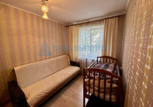 4-к квартира, вторичка, 63м2, 3/5 этаж