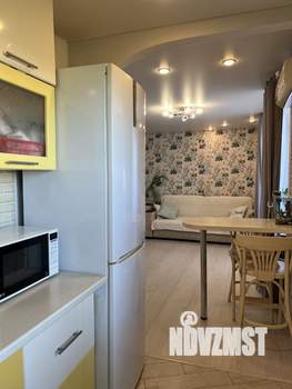 2-к квартира, вторичка, 43м2, 8/9 этаж