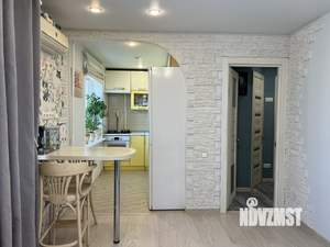 2-к квартира, вторичка, 43м2, 8/9 этаж