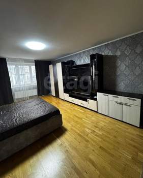 2-к квартира, вторичка, 78м2, 1/12 этаж