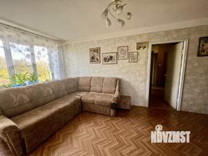 4-к квартира, вторичка, 62м2, 5/5 этаж
