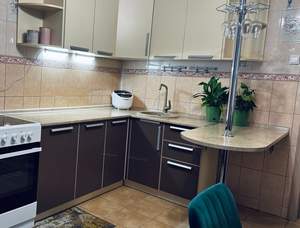 2-к квартира, вторичка, 74м2, 2/19 этаж