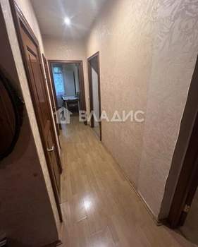3-к квартира, вторичка, 68м2, 2/3 этаж